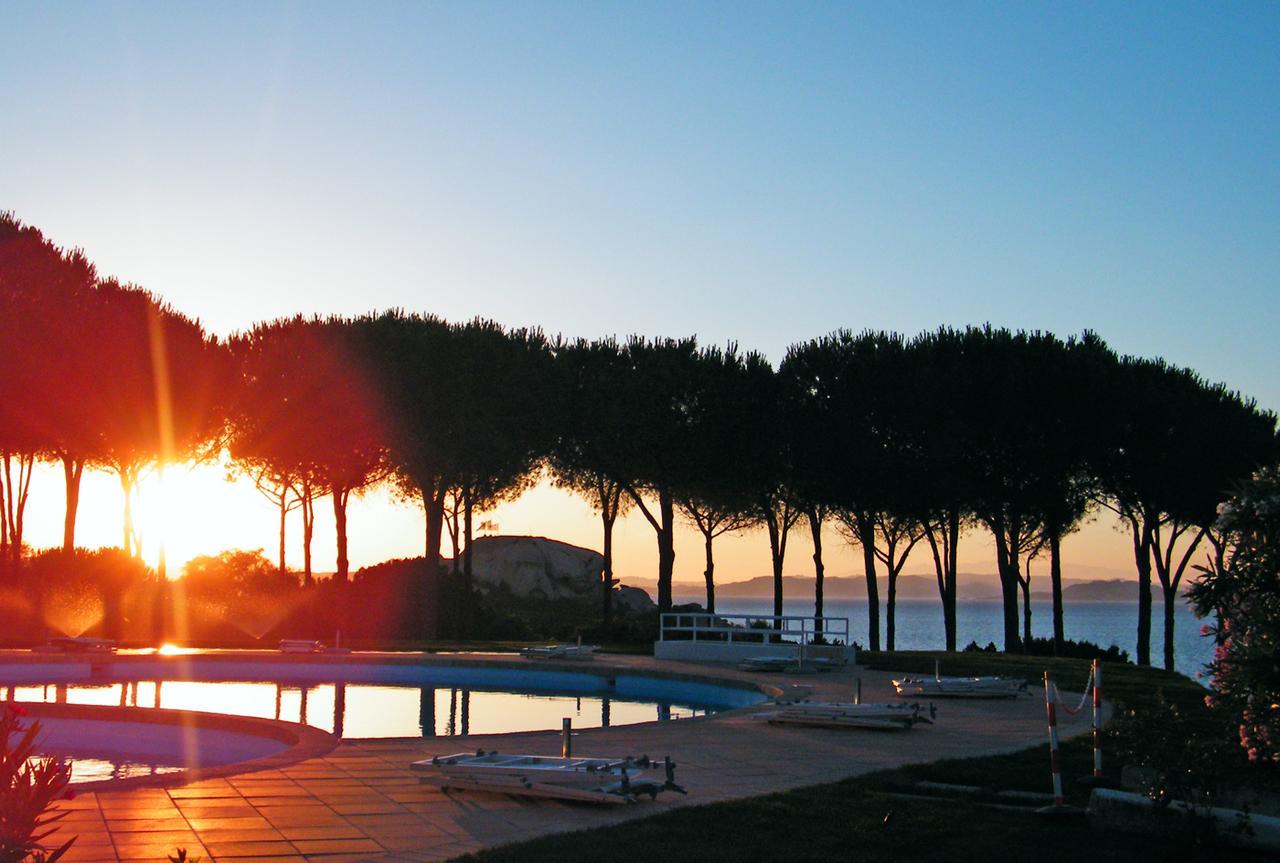 Hotel Porto Piccolo Baja Sardinia Esterno foto