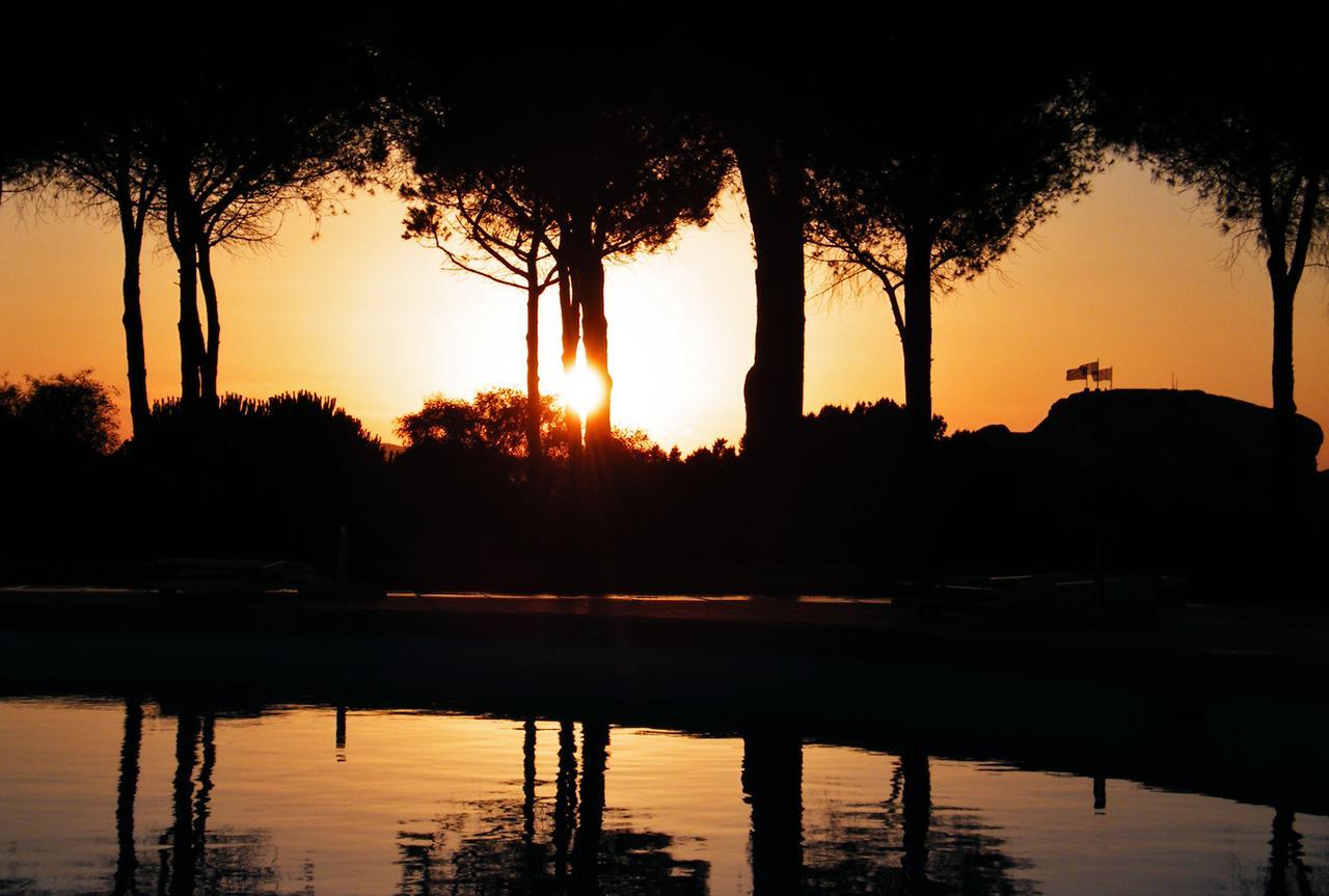 Hotel Porto Piccolo Baja Sardinia Esterno foto